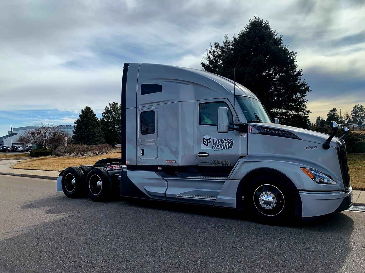 Grey Kenworth